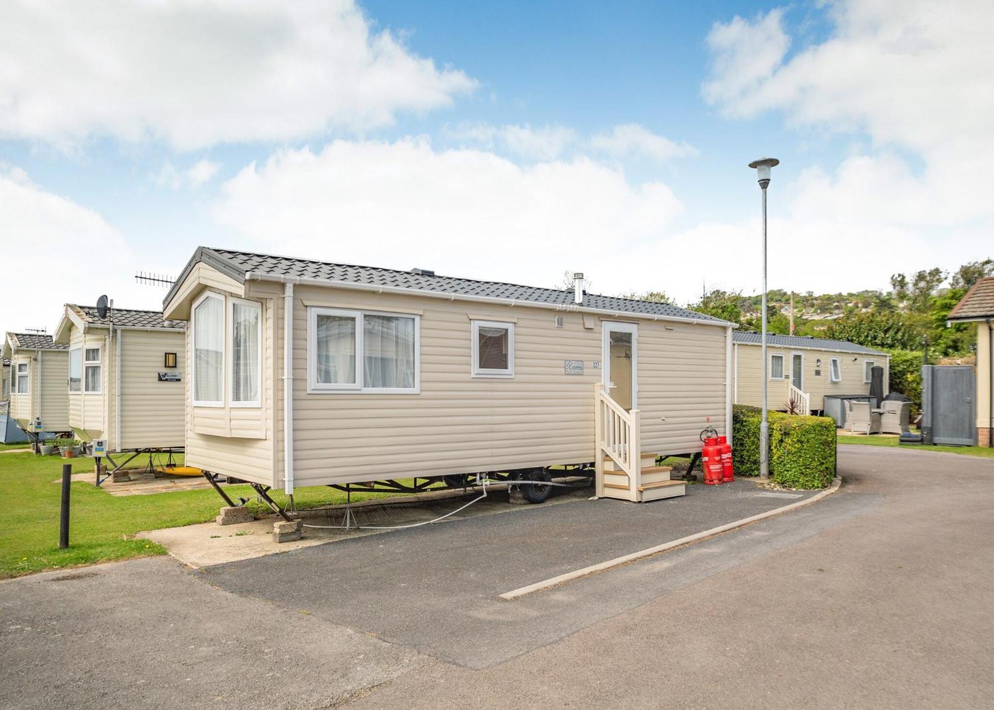 Seadown Park Charmouth Exterior foto